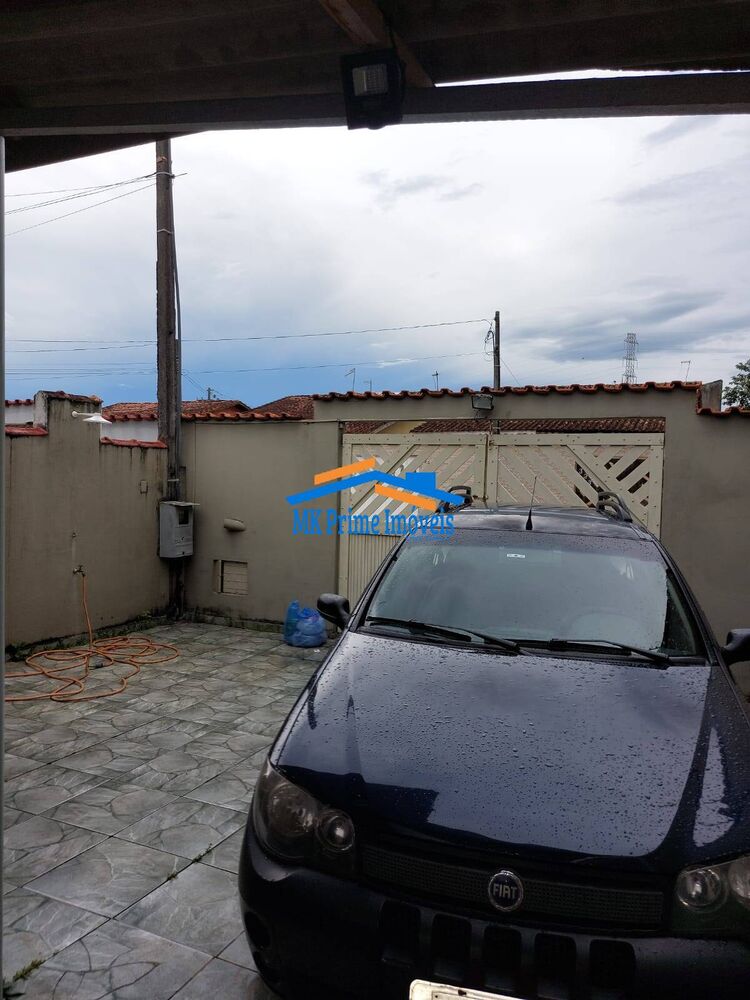 Casa à venda com 2 quartos, 70m² - Foto 8
