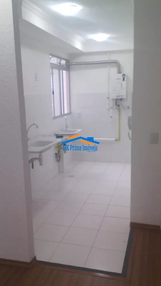 Apartamento à venda com 2 quartos, 43m² - Foto 3