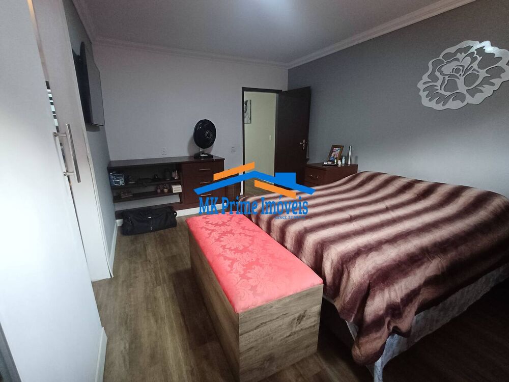 Sobrado à venda com 3 quartos, 275m² - Foto 4