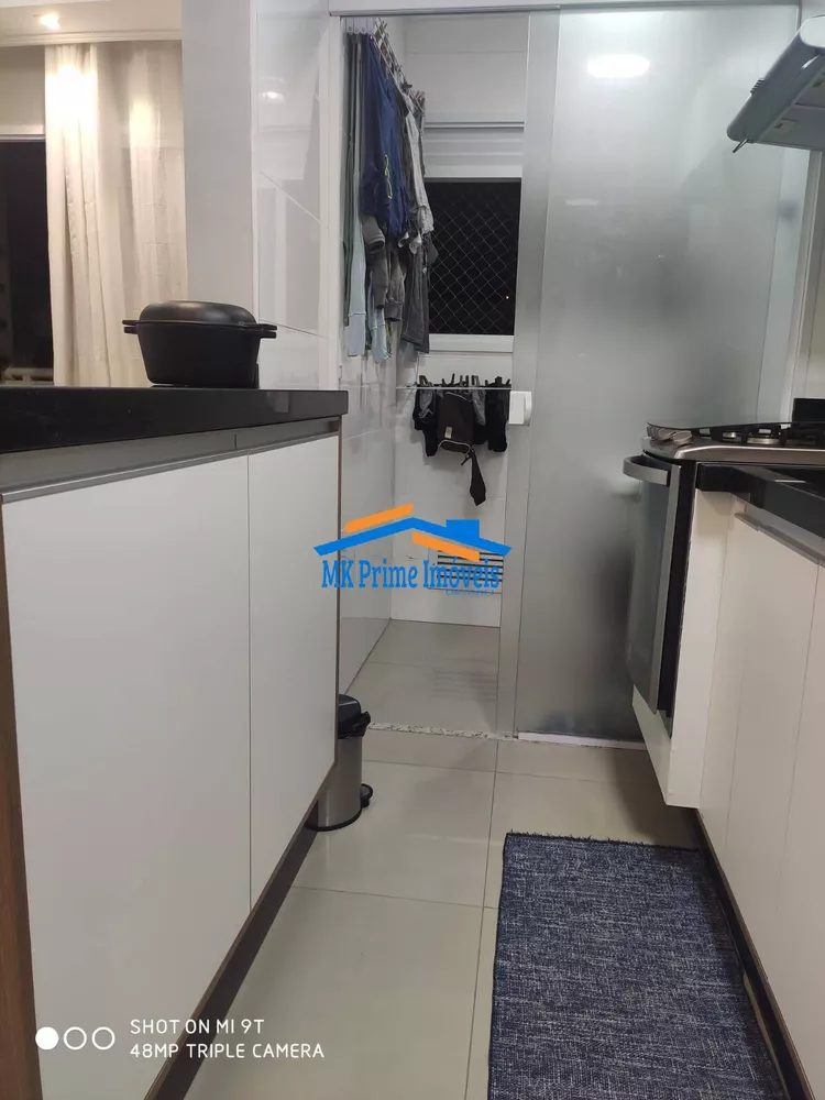 Apartamento à venda com 2 quartos, 48m² - Foto 3