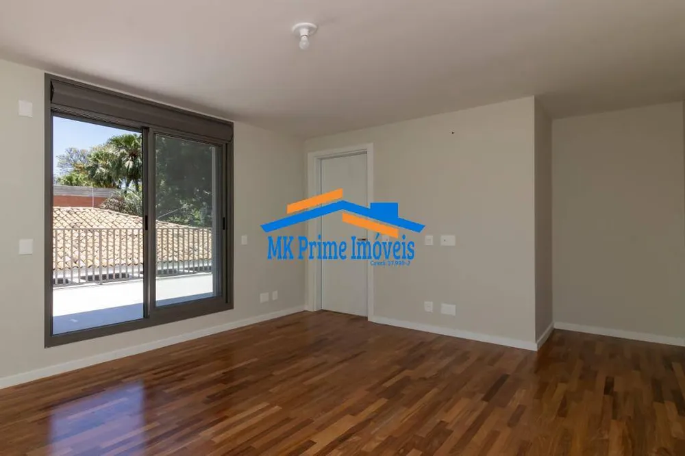 Sobrado, 4 quartos, 371 m² - Foto 1