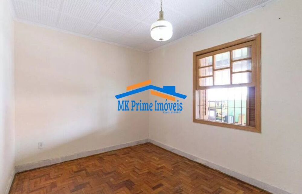 Casa à venda com 4 quartos, 168m² - Foto 5