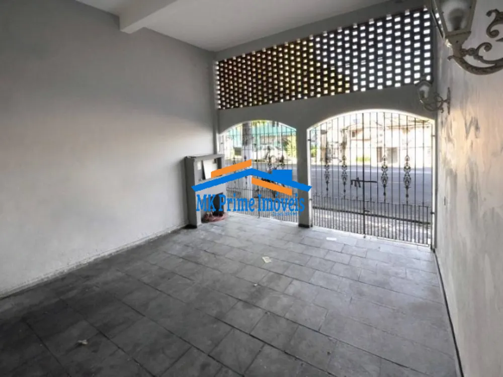 Sobrado, 3 quartos, 194 m² - Foto 2