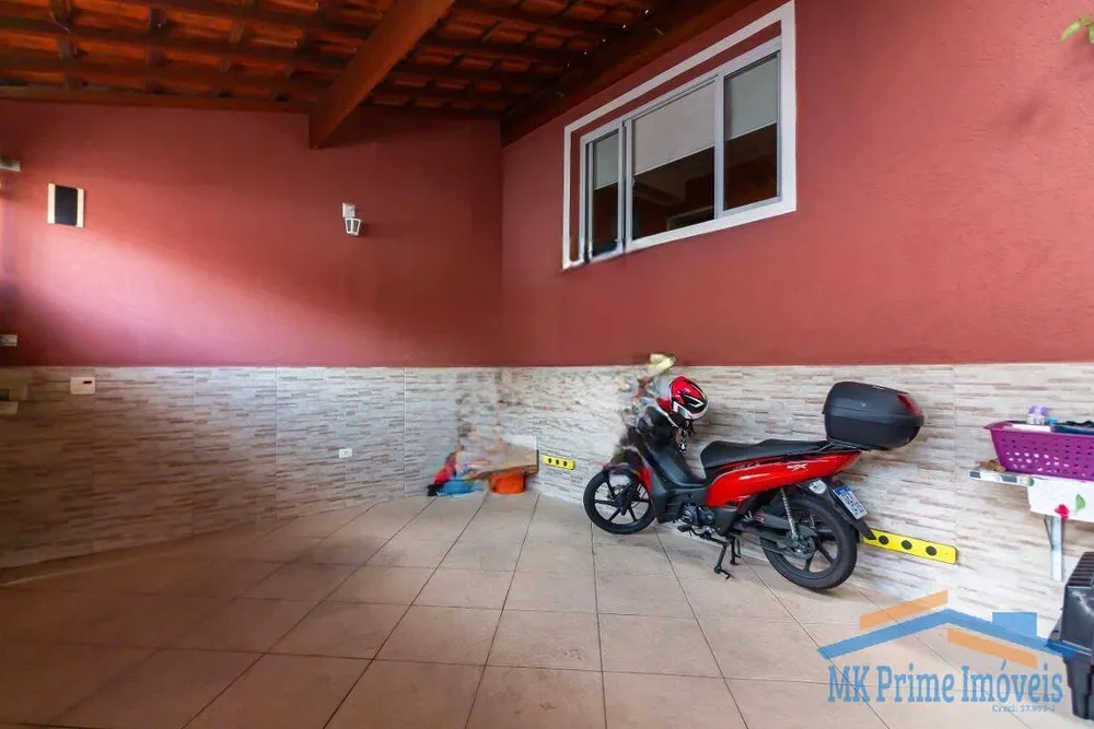 Sobrado, 3 quartos, 222 m² - Foto 2
