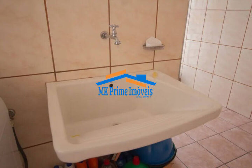 Casa à venda com 3 quartos, 177m² - Foto 16