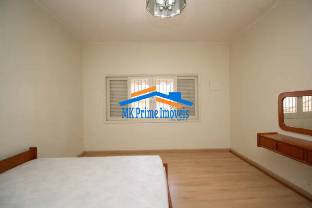 Casa à venda com 3 quartos, 177m² - Foto 4