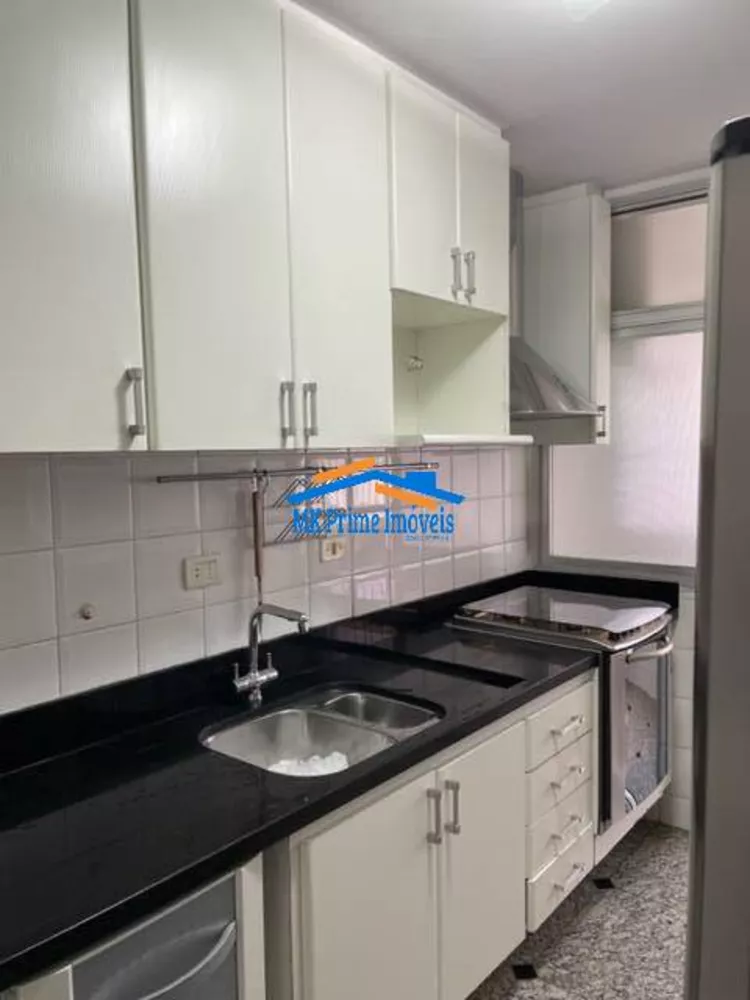 Apartamento à venda com 3 quartos, 103m² - Foto 2