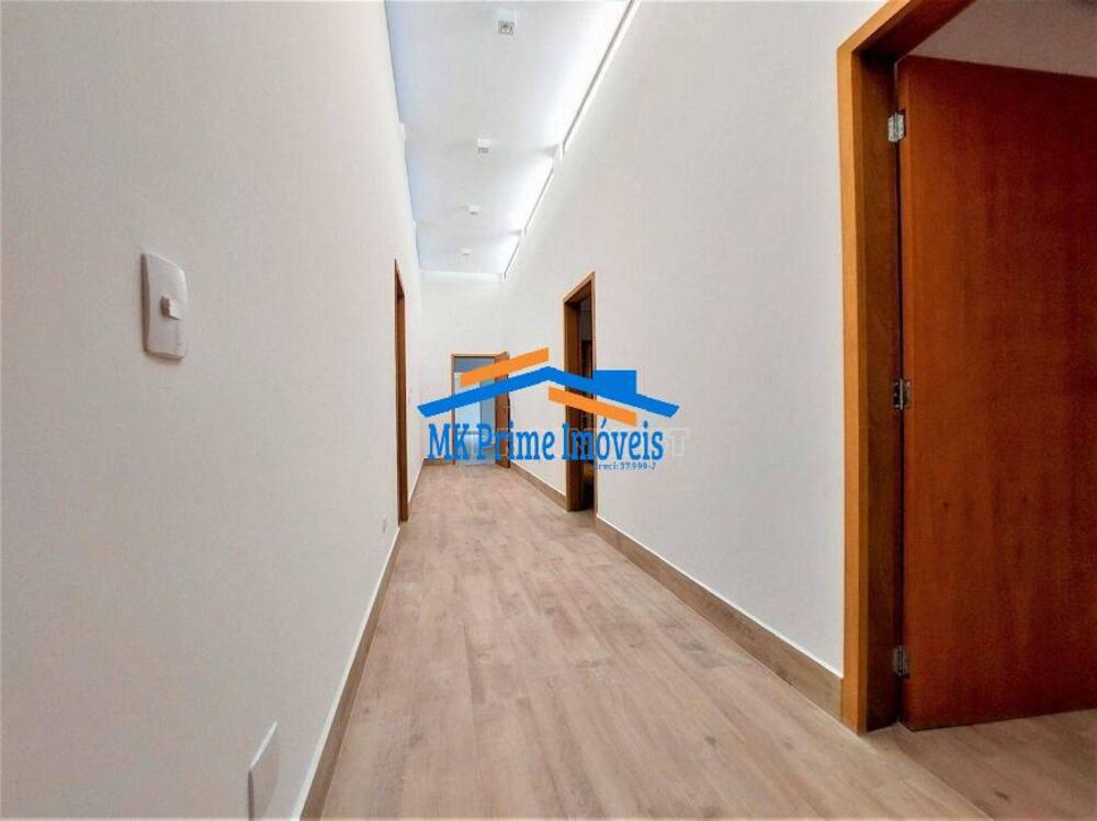 Sobrado à venda com 5 quartos, 450m² - Foto 2