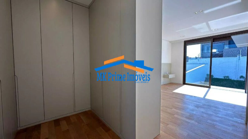 Casa de Condomínio à venda com 3 quartos, 342m² - Foto 3