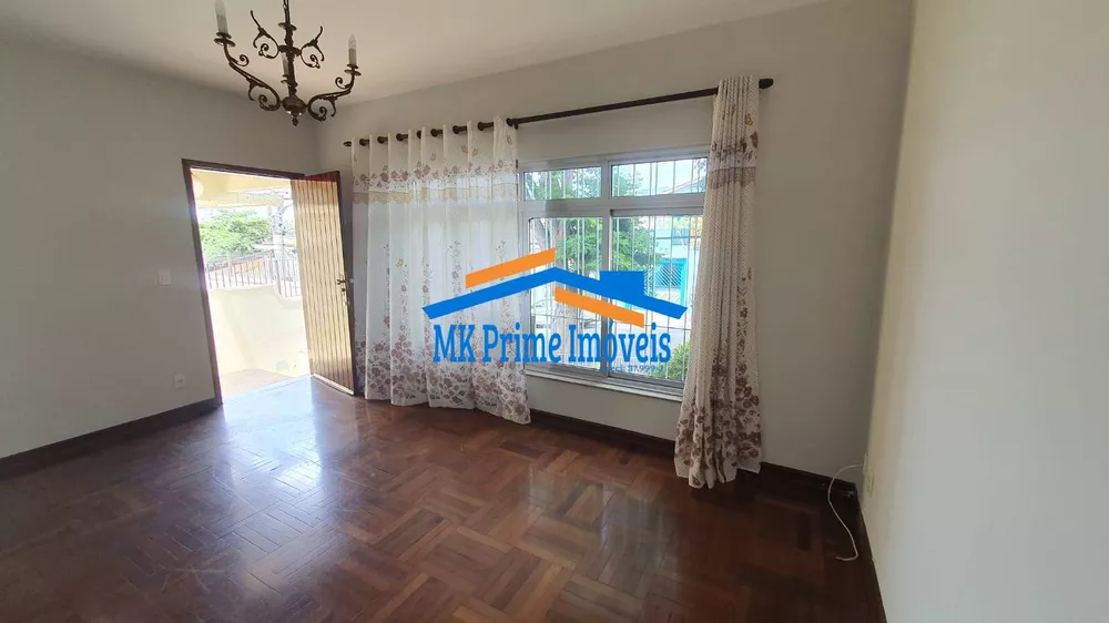 Casa à venda com 2 quartos, 145m² - Foto 1