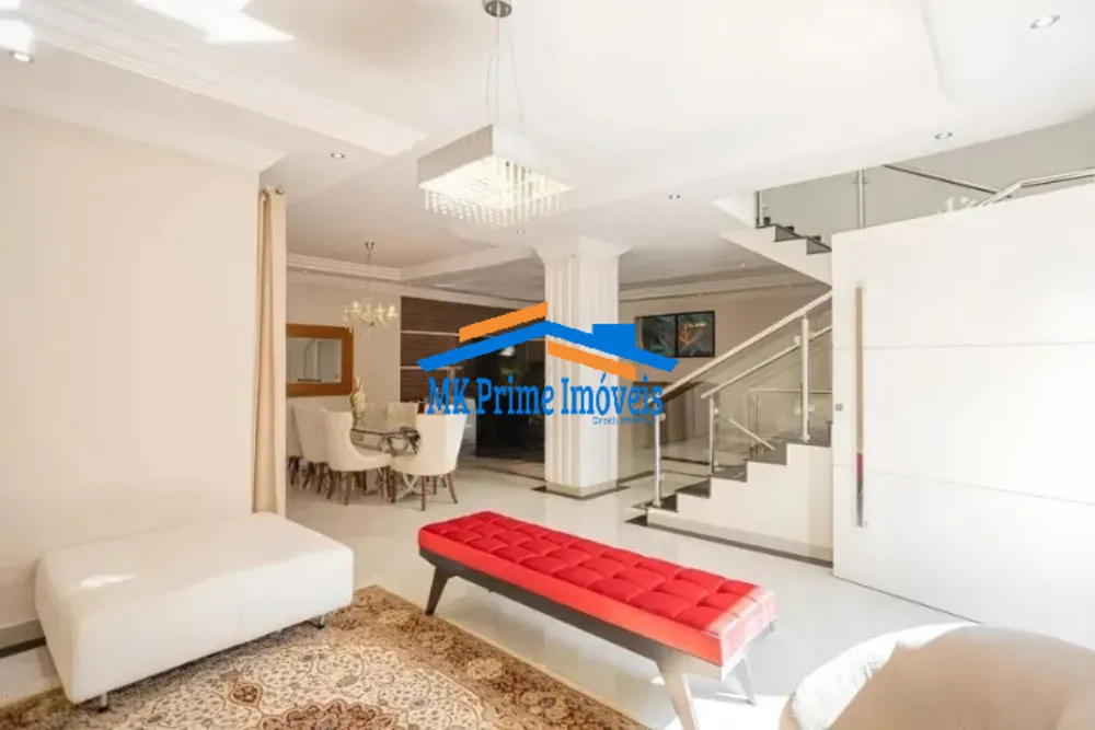 Sobrado, 3 quartos, 323 m² - Foto 2