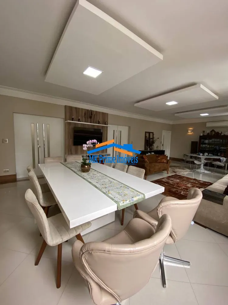 Apartamento, 2 quartos, 200 m² - Foto 1