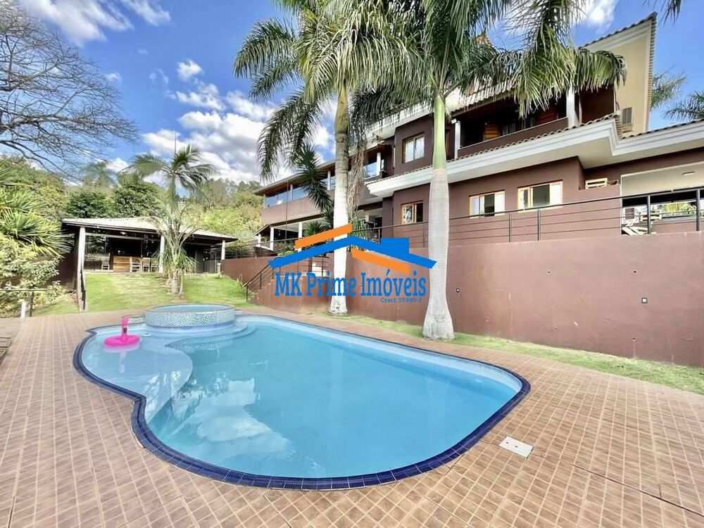 Casa de Condomínio para alugar com 5 quartos, 890m² - Foto 2