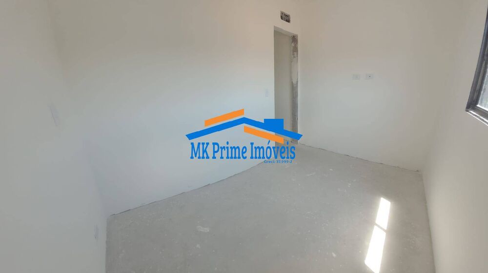 Sobrado à venda com 3 quartos, 100m² - Foto 2
