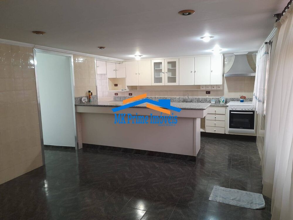 Casa à venda com 3 quartos, 319m² - Foto 3
