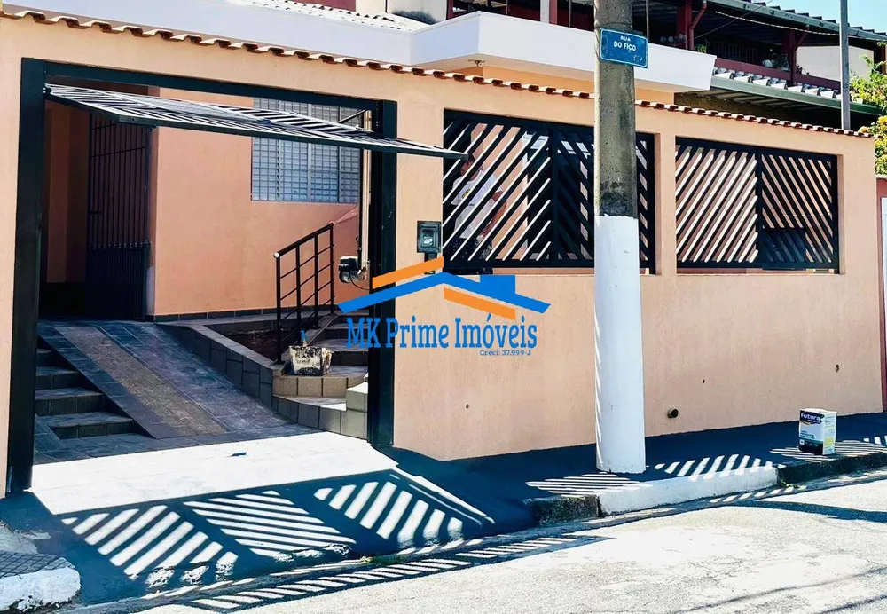 Casa, 4 quartos, 130 m² - Foto 1