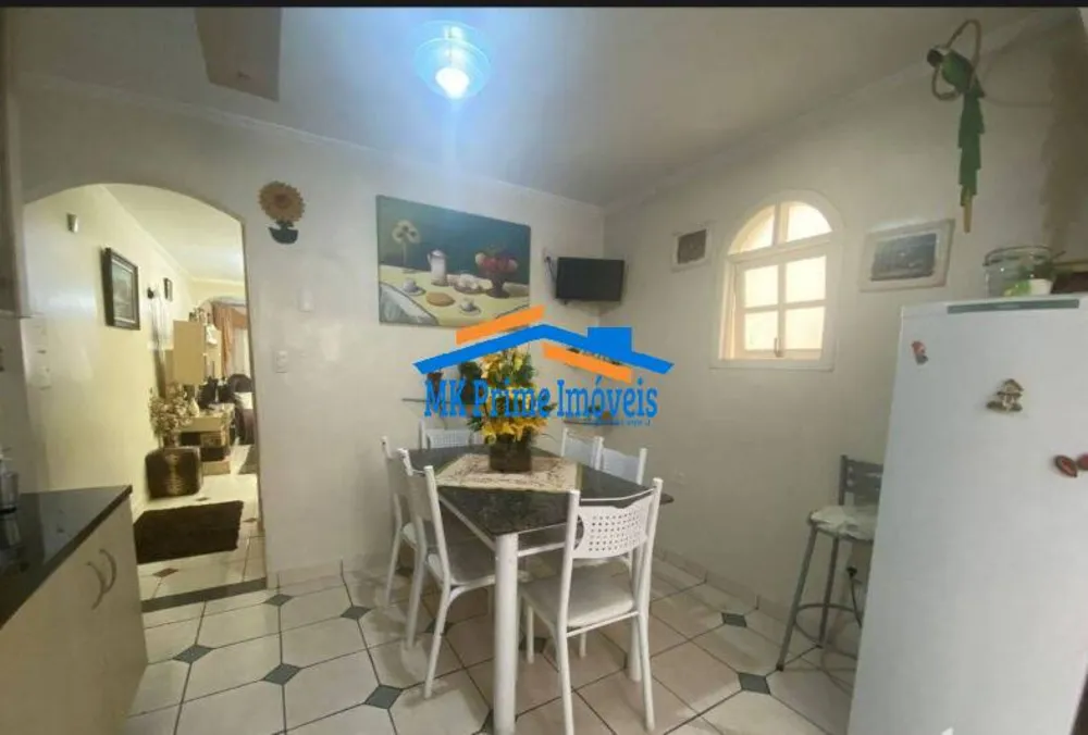 Sobrado, 3 quartos, 217 m² - Foto 3
