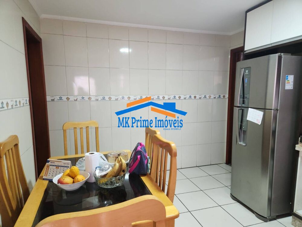 Casa à venda com 3 quartos, 203m² - Foto 10