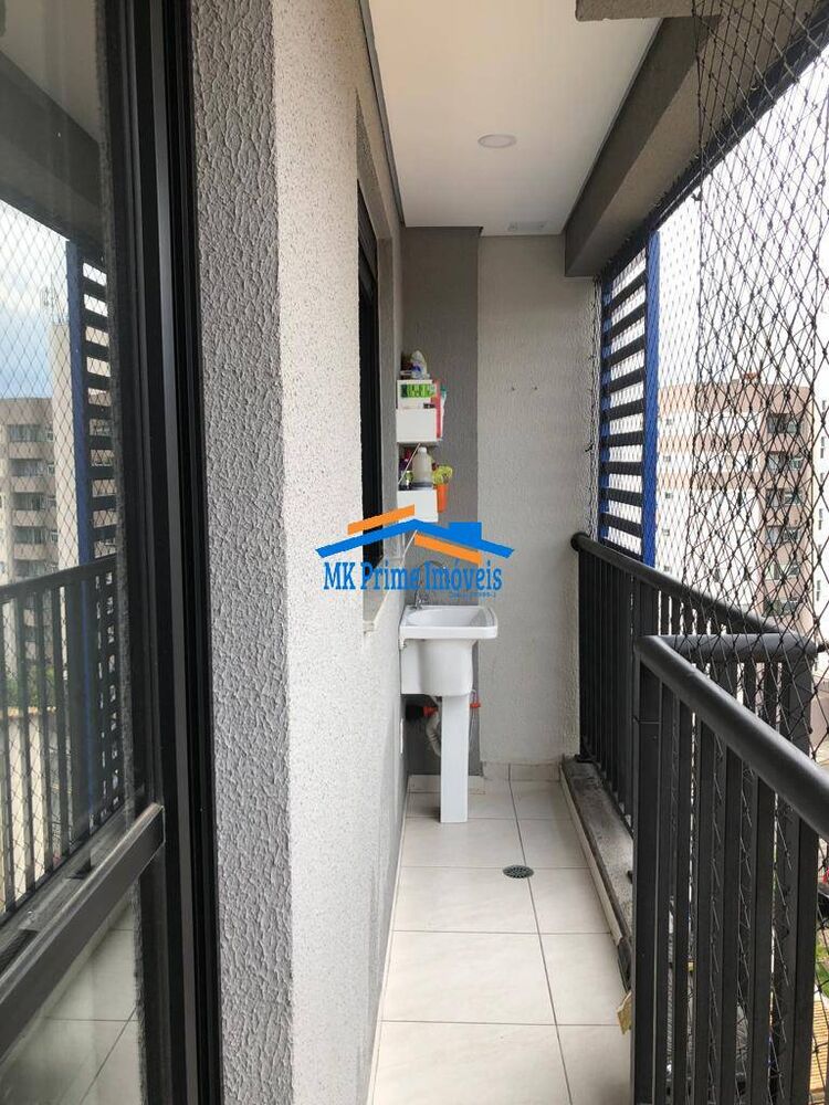 Apartamento à venda com 2 quartos, 41m² - Foto 2