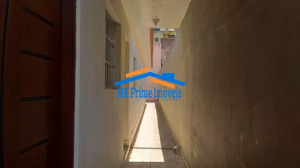 Casa à venda com 3 quartos, 90m² - Foto 2