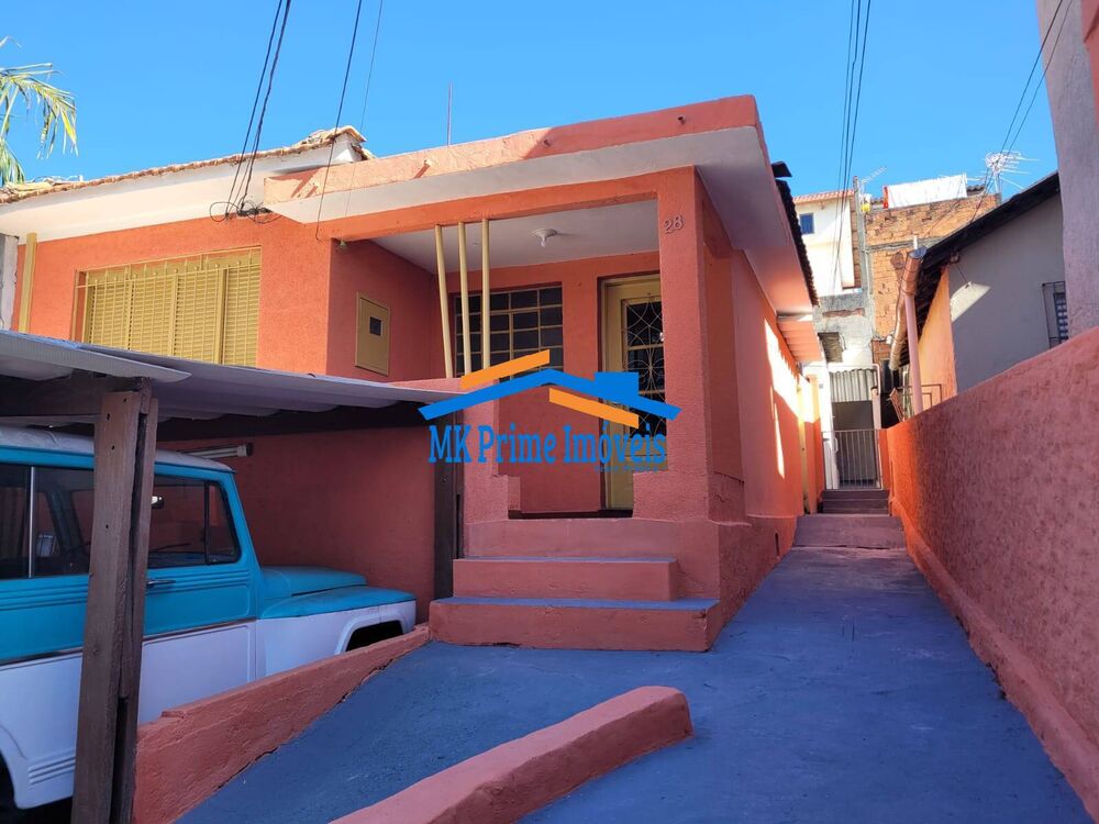 Casa à venda com 4 quartos, 125m² - Foto 1