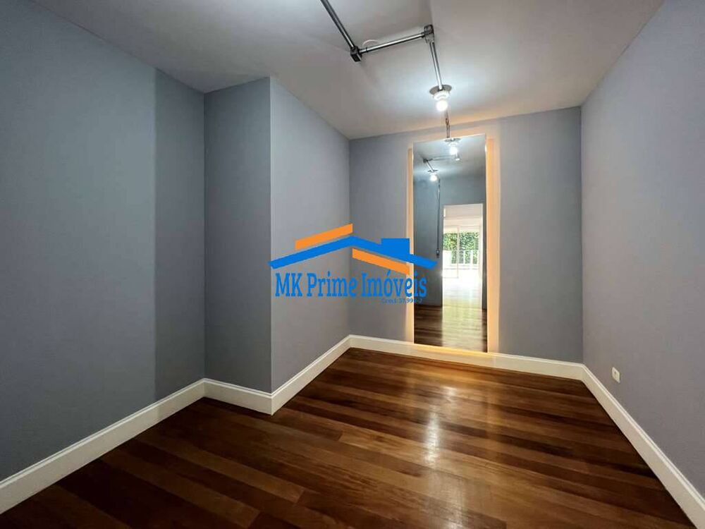 Casa de Condomínio para alugar com 4 quartos, 493m² - Foto 3