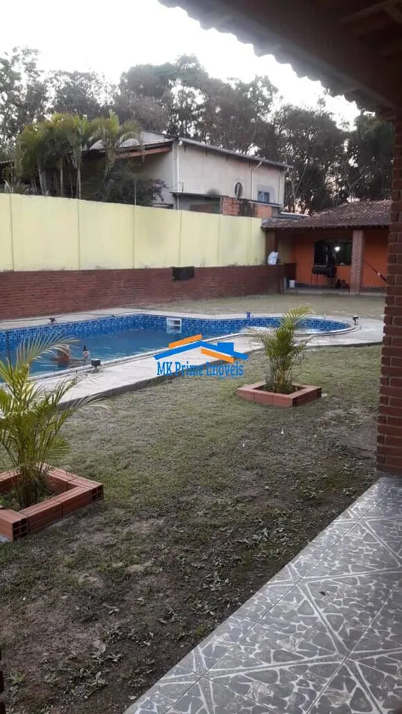 Chácara, 4 quartos, 1000 m² - Foto 1