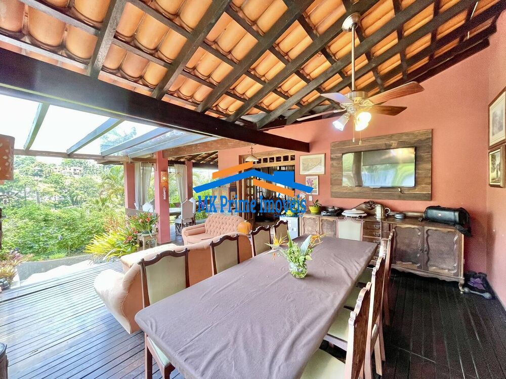 Casa de Condomínio à venda com 4 quartos, 256m² - Foto 3