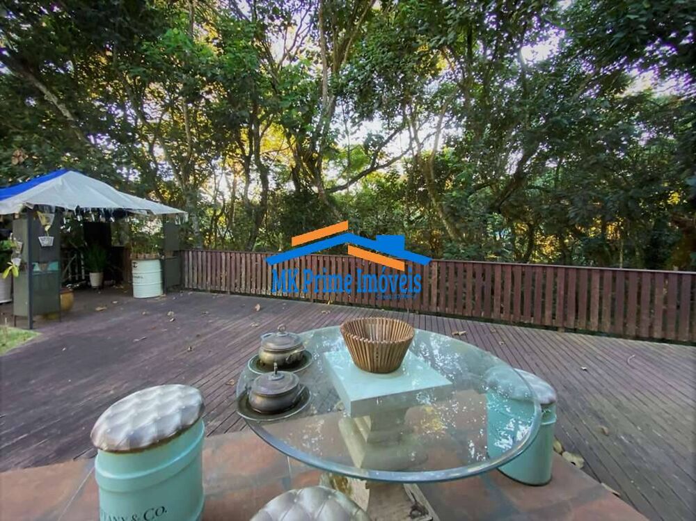 Casa de Condomínio à venda com 3 quartos, 147m² - Foto 2