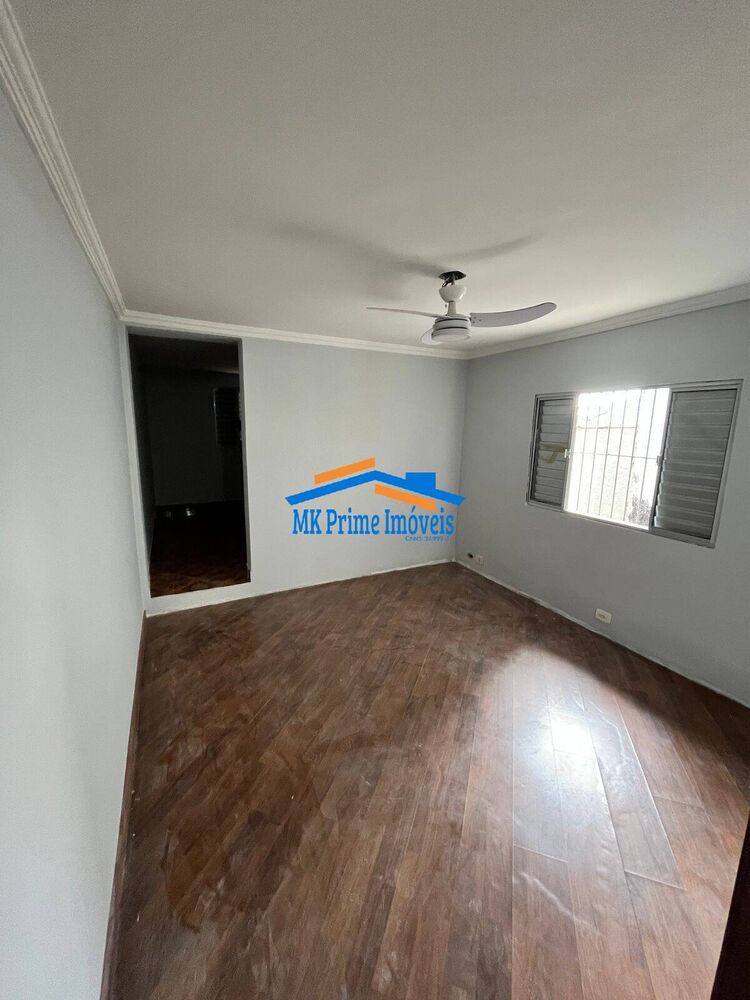 Sobrado à venda com 3 quartos, 181m² - Foto 2