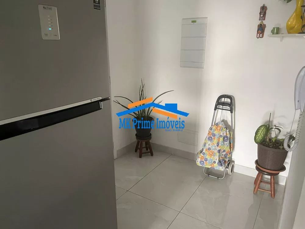 Apartamento à venda com 3 quartos, 150m² - Foto 3