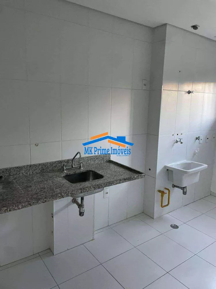 Apartamento à venda com 2 quartos, 57m² - Foto 4