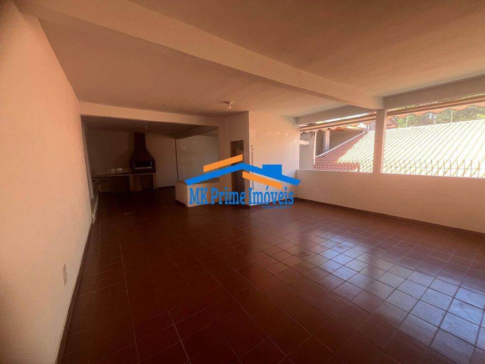 Casa à venda com 4 quartos, 259m² - Foto 4