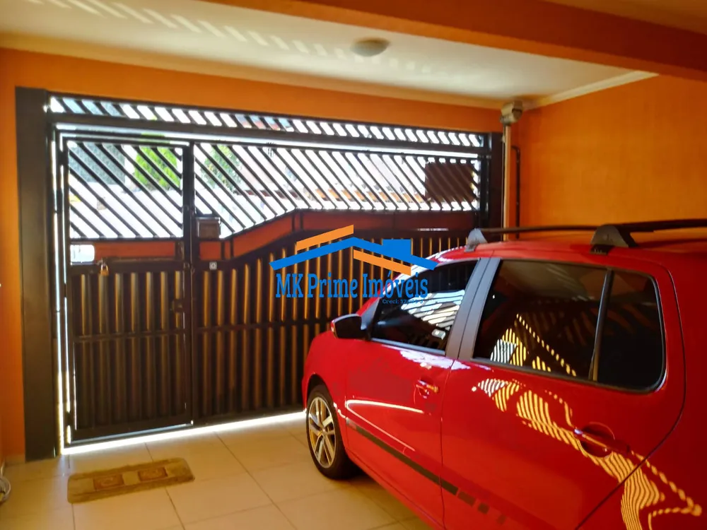 Sobrado, 3 quartos, 217 m² - Foto 1