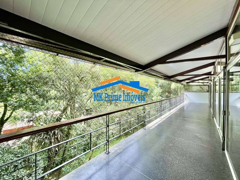 Casa de Condomínio à venda com 3 quartos, 380m² - Foto 3