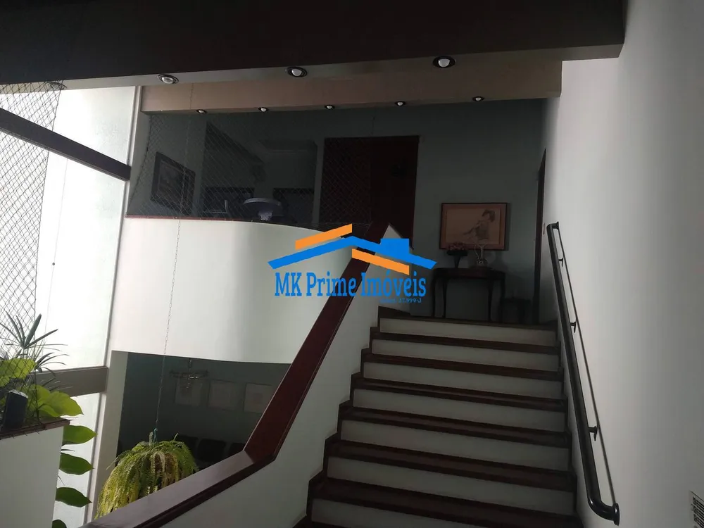 Sobrado, 3 quartos, 336 m² - Foto 1