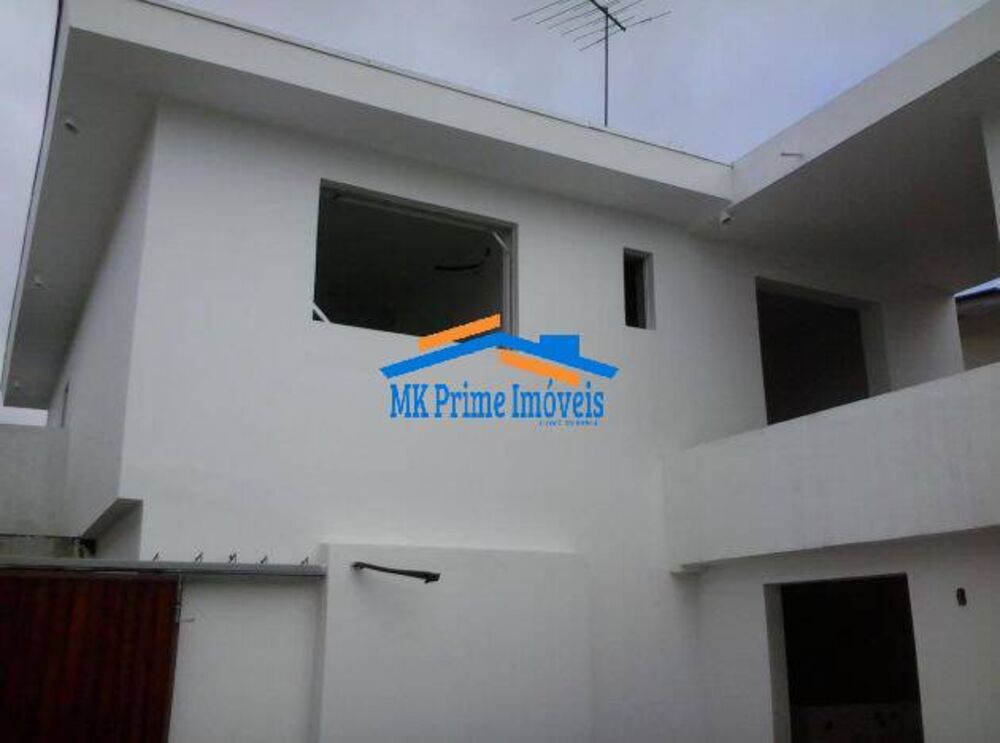 Sobrado à venda com 4 quartos, 250m² - Foto 2