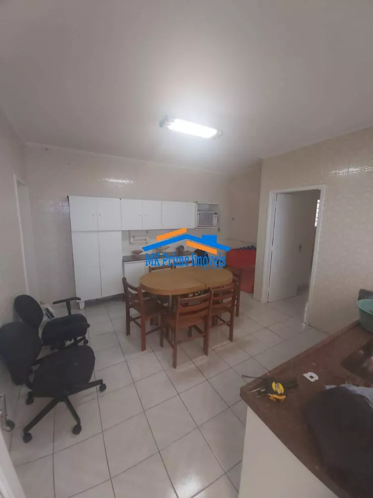 Casa à venda com 3 quartos, 129m² - Foto 1