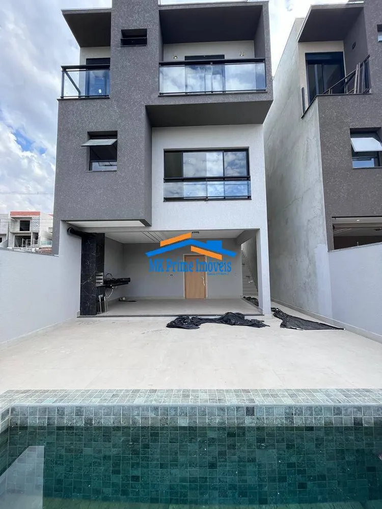 Sobrado, 3 quartos, 185 m² - Foto 2