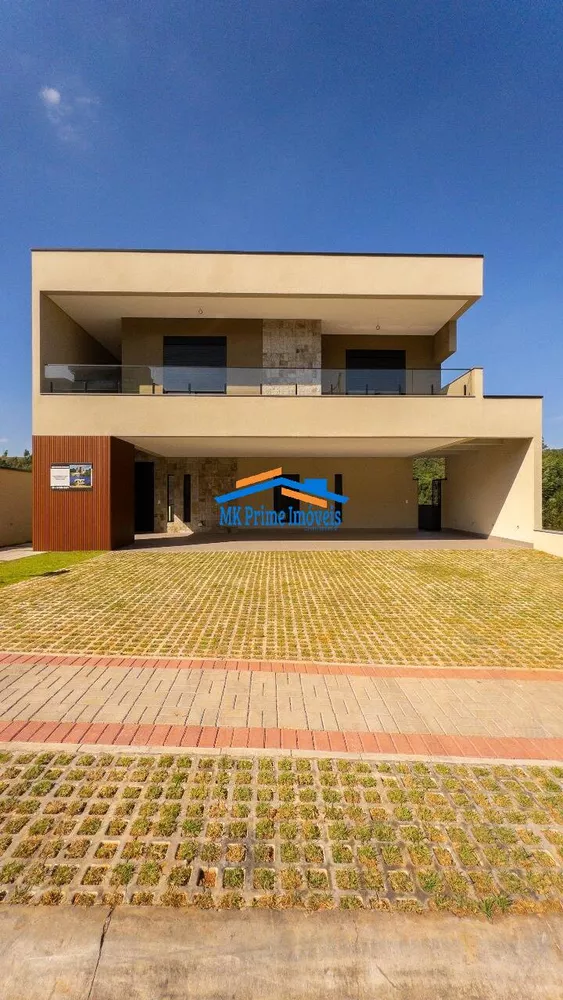 Casa de Condomínio à venda com 4 quartos, 420m² - Foto 1