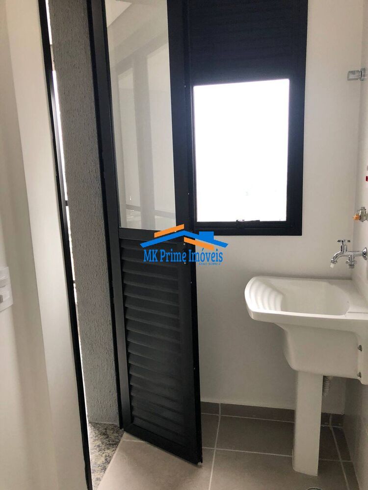Apartamento à venda com 2 quartos, 61m² - Foto 3