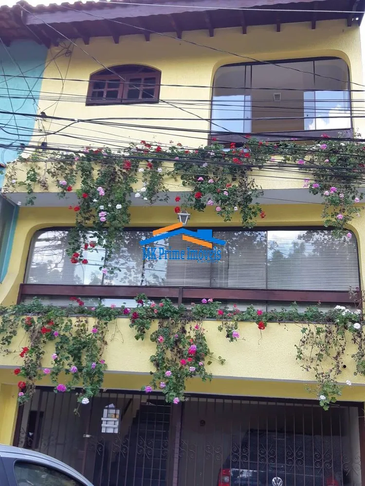 Sobrado, 3 quartos, 198 m² - Foto 1