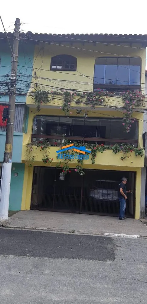 Sobrado, 3 quartos, 198 m² - Foto 2