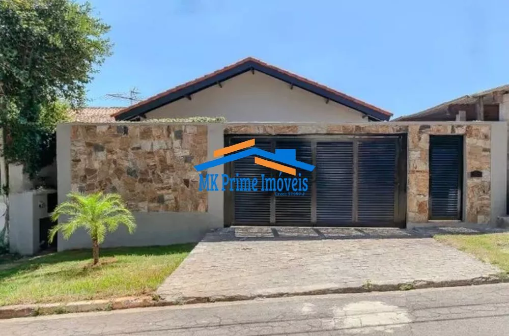 Casa de Condomínio à venda com 3 quartos, 380m² - Foto 2