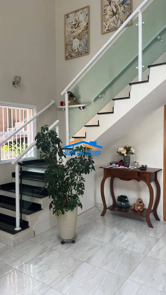 Sobrado, 5 quartos, 245 m² - Foto 3