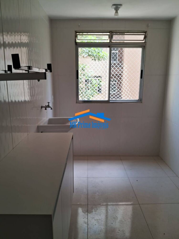 Apartamento à venda com 2 quartos, 56m² - Foto 2