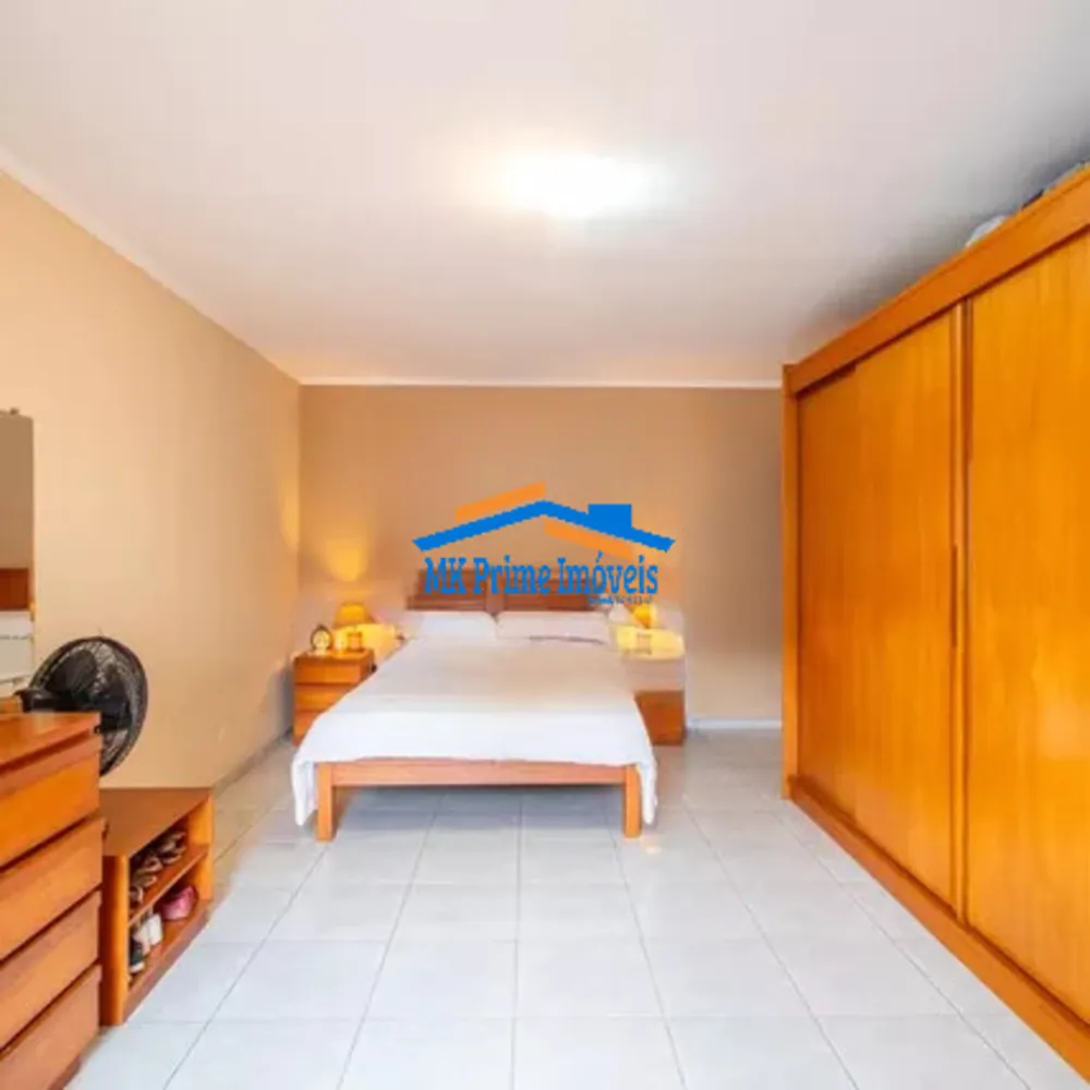 Casa, 3 quartos, 229 m² - Foto 2