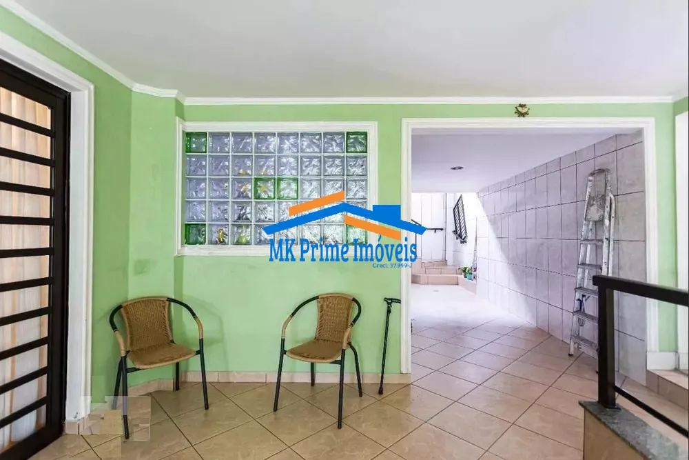 Sobrado, 5 quartos, 248 m² - Foto 1