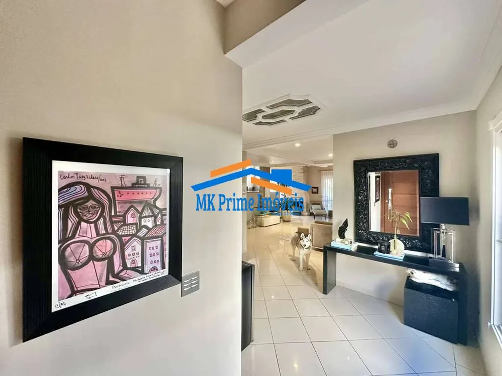 Sobrado, 4 quartos, 496 m² - Foto 1
