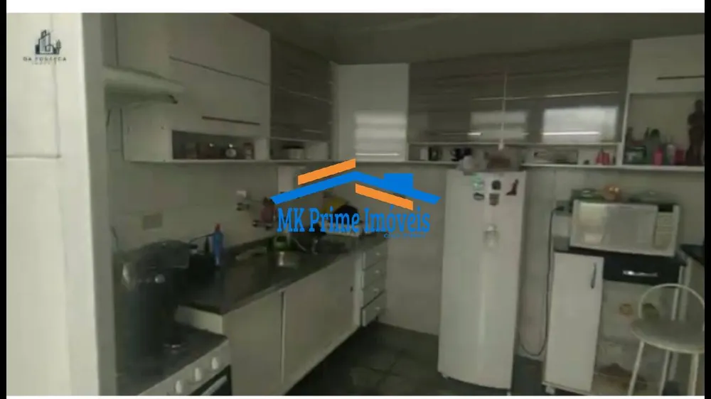 Sobrado, 3 quartos, 241 m² - Foto 2